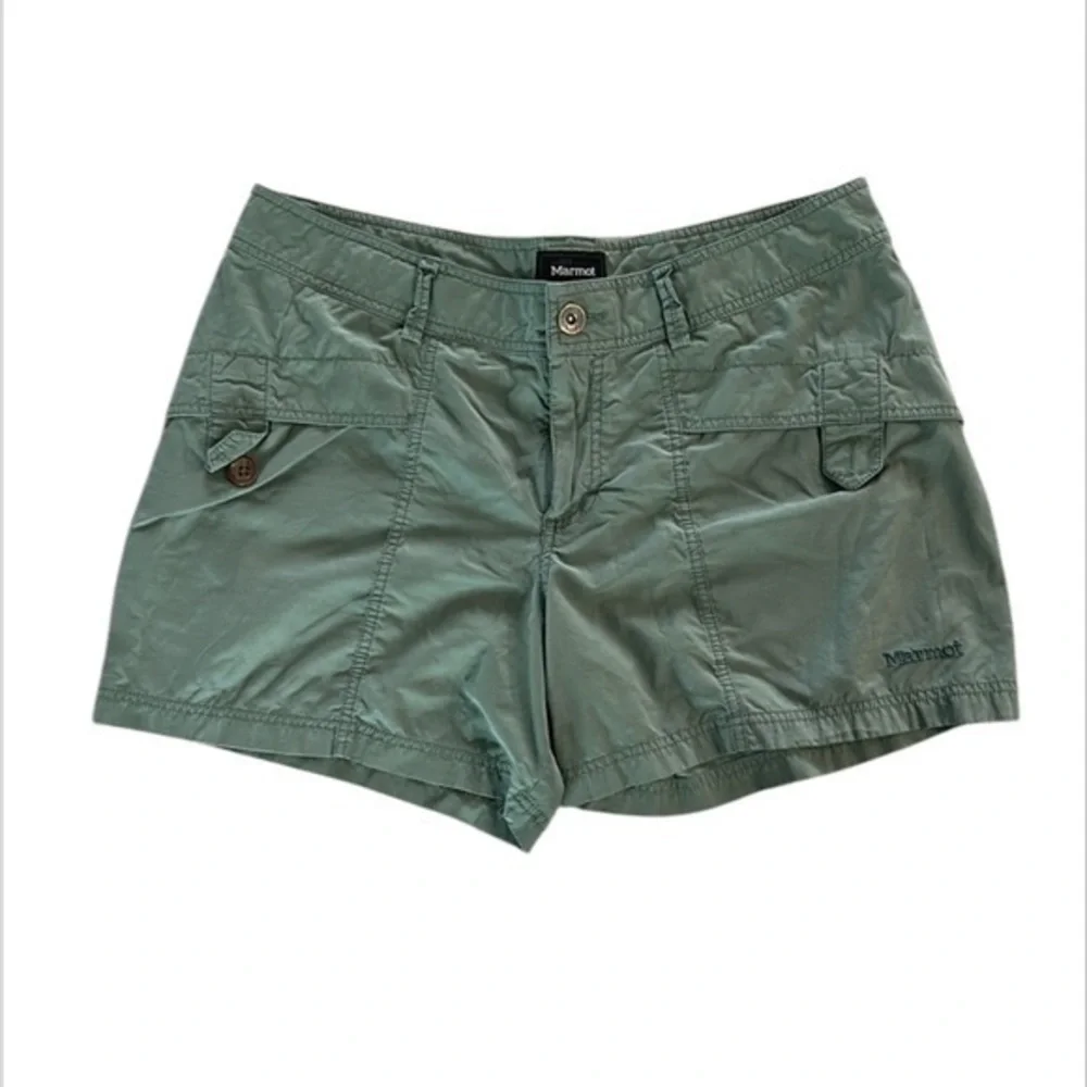Marmot women's shorts in green size 12